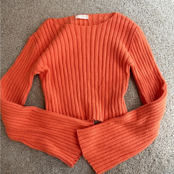 Altard State Sweater - Picture 2 of 3